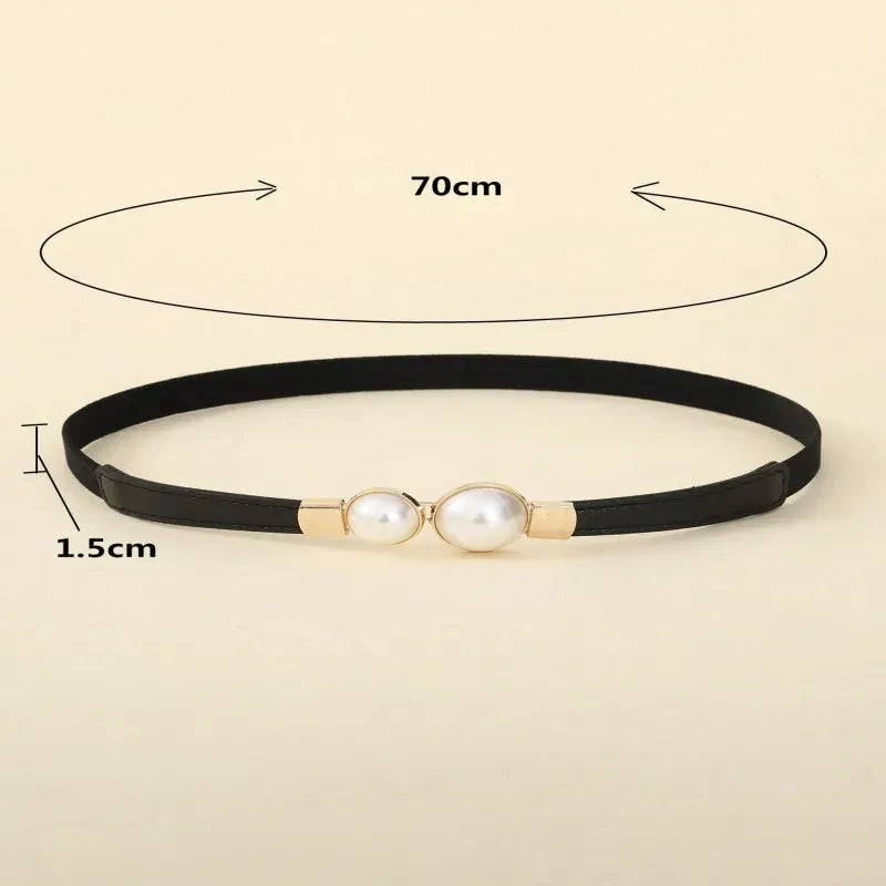 A slender waist belt for the dress, which can cinch the waist, exudes an elegant and retro charm. It features pearl double buckl CeinturesCuir