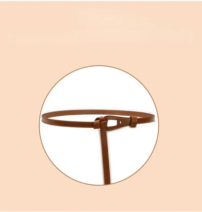 Ceinture sur robe noire CeinturesCuir