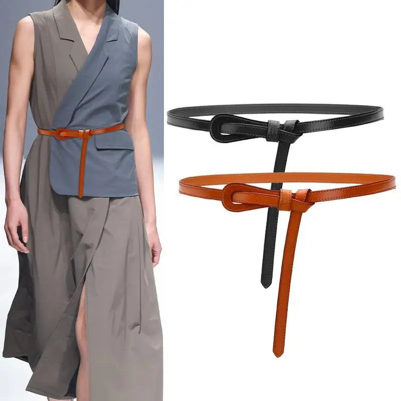 Ceinture sur robe noire CeinturesCuir