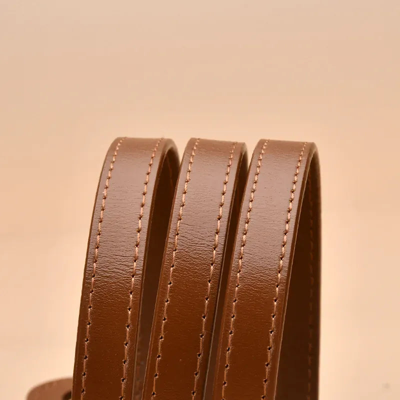 Ceinture sur robe noire CeinturesCuir